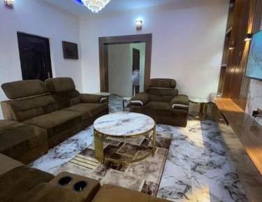Three-Bedroom Apartment with Balcony
