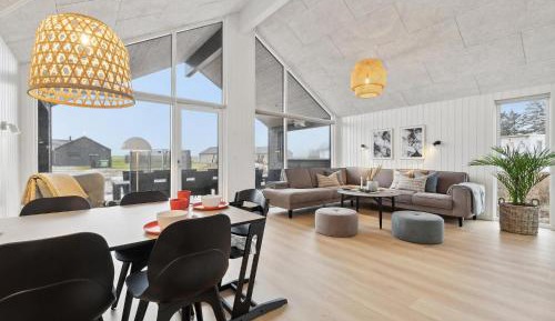 Six-Bedroom Holiday Home