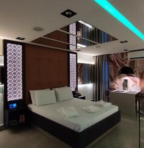 Suite with Spa Bath