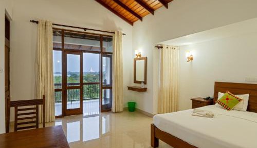Triple Room with Balcony