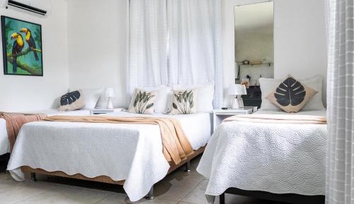 Quadruple Room with Private Bathroom