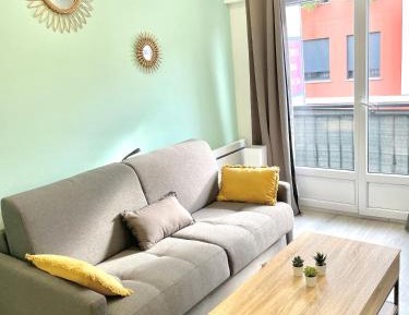 One-Bedroom Apartment