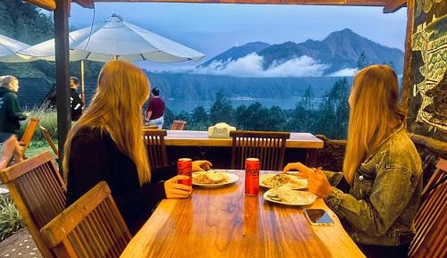 Double Room with Mountain View