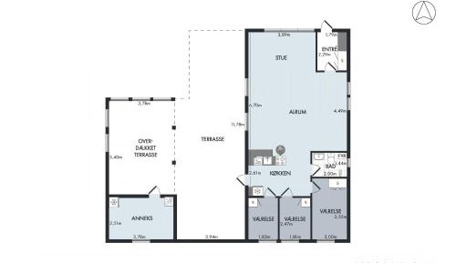 Four-Bedroom Holiday Home