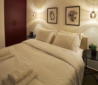 One-Bedroom Apartment with Terrace