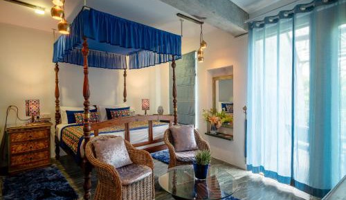 Queen Room with Balcony