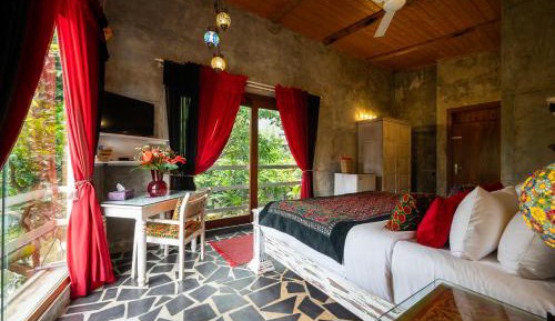 King Room with Spa Bath