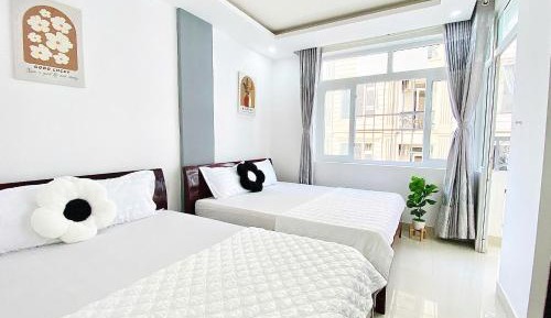 Quadruple Room with Balcony