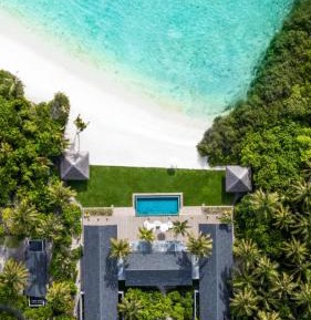 RAAYA Residence