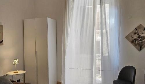 Two-Bedroom Deluxe Apartment with Balcony