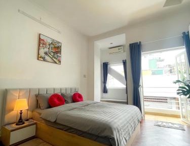Studio with Balcony