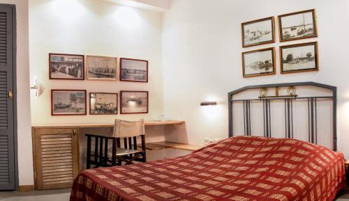 Double or Twin Room with Bathroom
