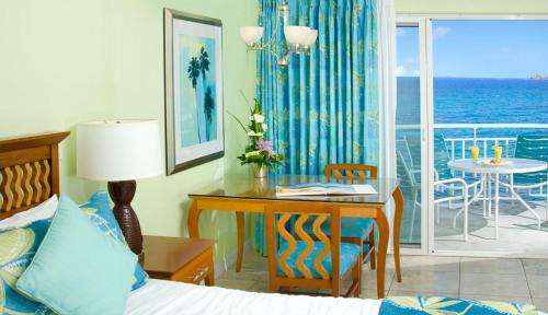 Studio Suite- Oceanfront