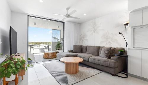 Two-Bedroom Apartment with Mountain View