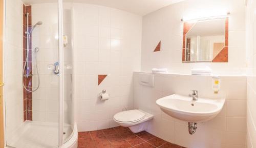 Classic Single Room with Balcony