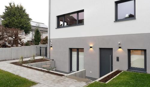 Superior One-Bedroom Apartment