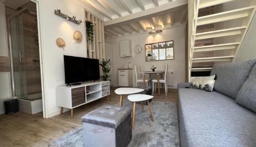 Apartment - Split Level