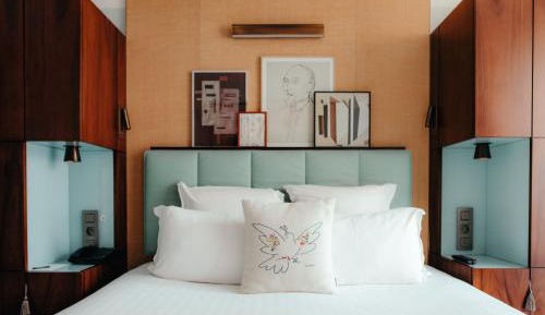Standard Double Room with Pool access