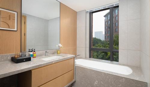 1 Bedroom Executive