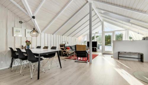Four-Bedroom Holiday Home