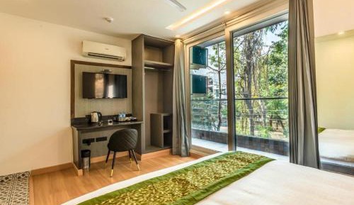 Deluxe Junior Suite