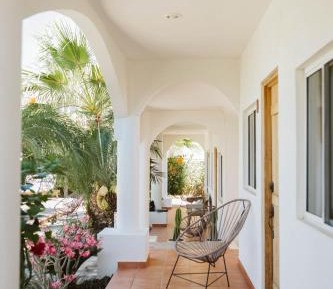 Studio with Garden View