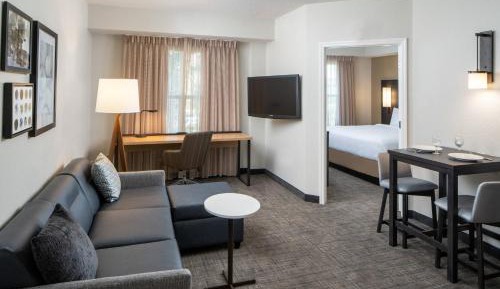 One-Bedroom King Suite with Sofa Bed