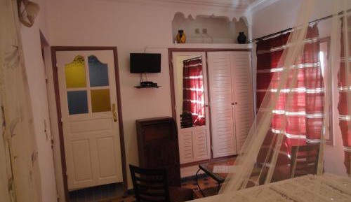 Double Room (1 - 2 Adults)