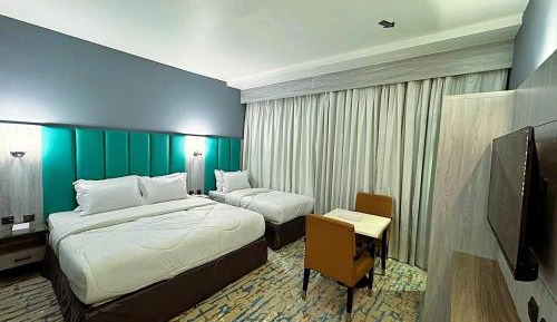 Standard Triple Studio