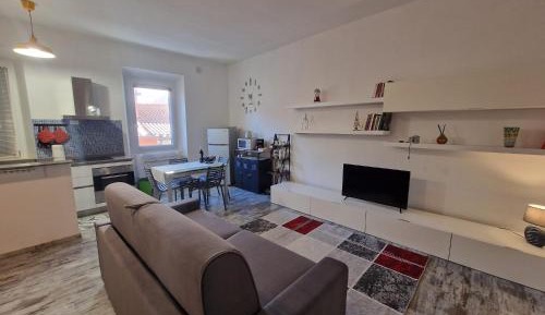 One-Bedroom Standard Apartment