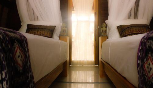 Deluxe Twin Bungalow with Garden View