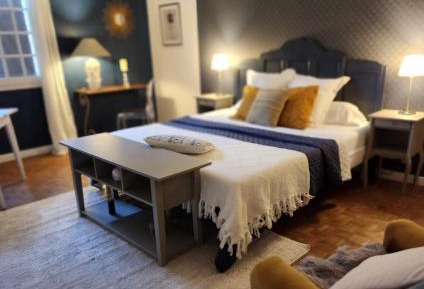 Deluxe Queen Suite