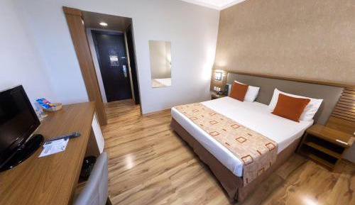 Quarto Superior Class A cama Quenn