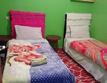 Single Room with Mountain View