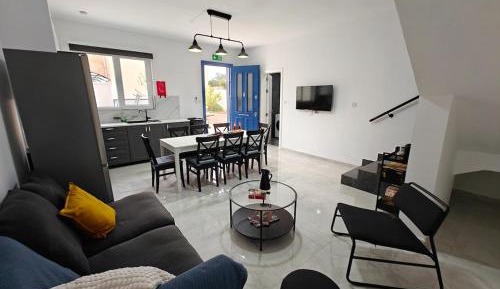 Three-Bedroom Premium Apartment