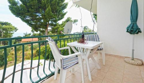 Two-Bedroom Apartment with Sea View