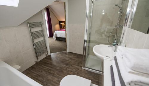 Two-Bedroom House 4