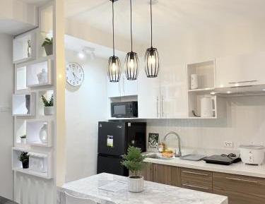 One-Bedroom Apartment with Terrace