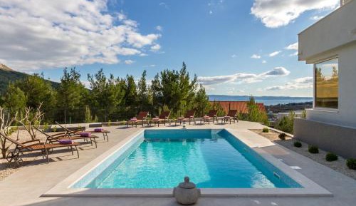 Villa with Private Pool