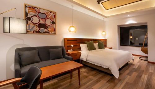 Deluxe Double Room with Bath