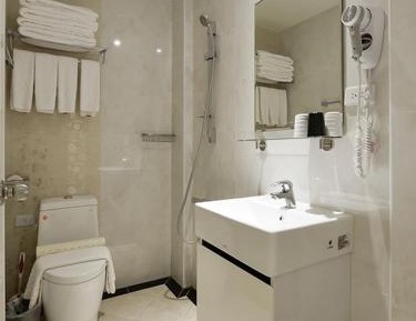 Twin Room with Shower