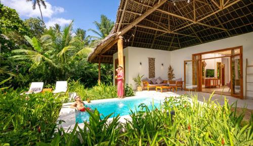 Superior Garden Villa with Plunge Pool