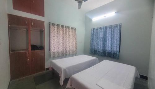 Double Room with Private External Bathroom