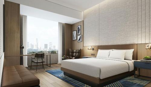 Deluxe King Room