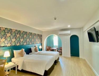 Superior Twin Room