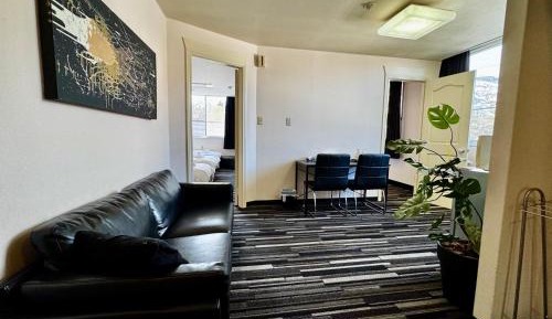 Two-Bedroom Suite