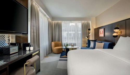 Junior King Suite with Balcony