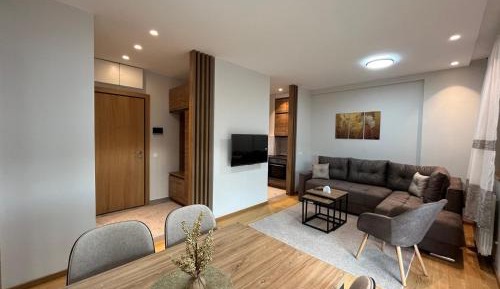 One-Bedroom Apartment with Terrace