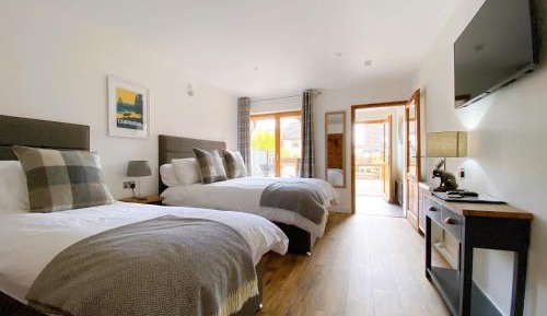 Large Double Room