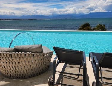 Two-Bedroom Apartment with Balcony and Sea View